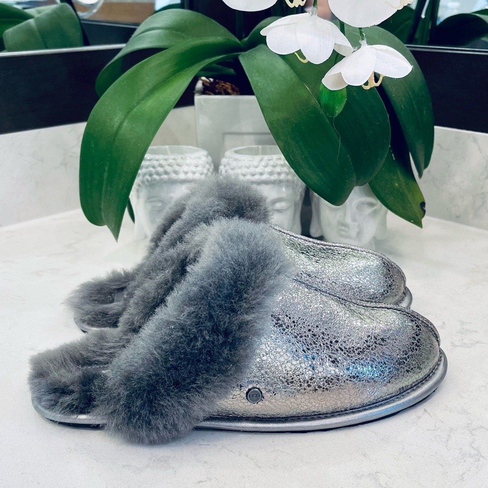 UGG SCUFFETTE II WOMENS SLIPPERS IN GUNMETAL METALLIC SPARKLE